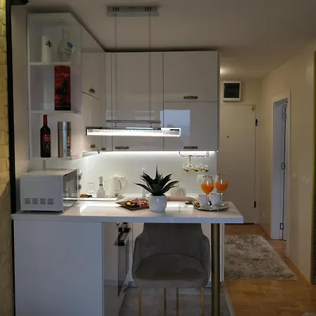 Zivkovic Апартаменты